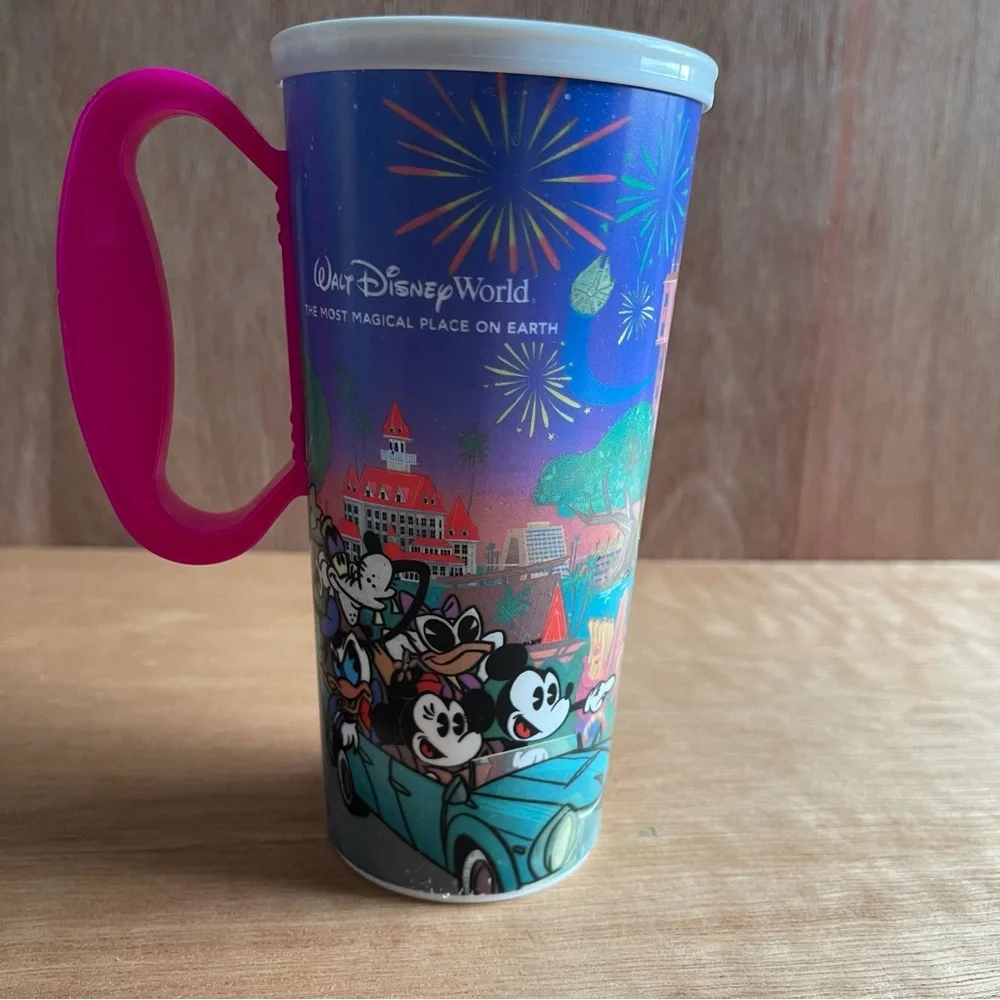 Walt Disney World refillable mug cup drink lid travel 16 oz‎ beach vacation